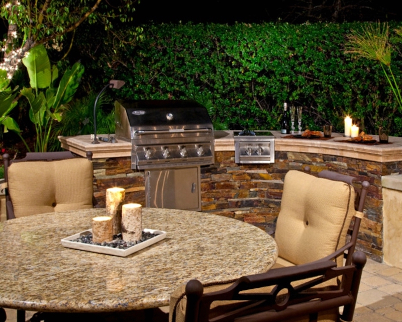 5 Countertop Ideas For Perfect Entertainers Outdoor Kitchen