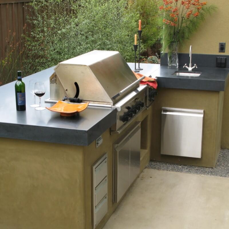 6 Inviting Outdoor Kitchens With, Outdoor Kitchen Countertops