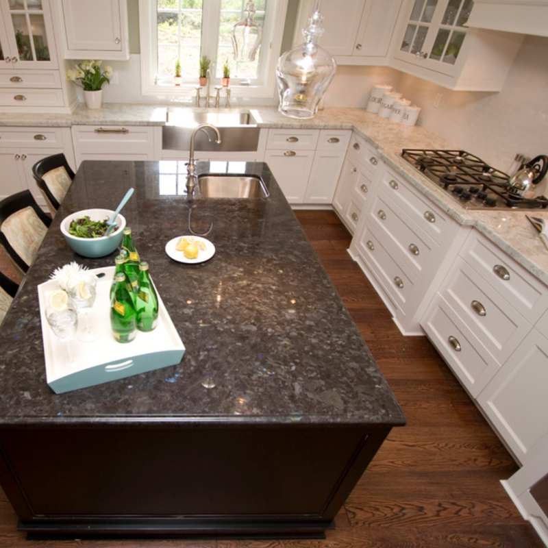 Black Quartz Kitchen Countertops Things In The Kitchen