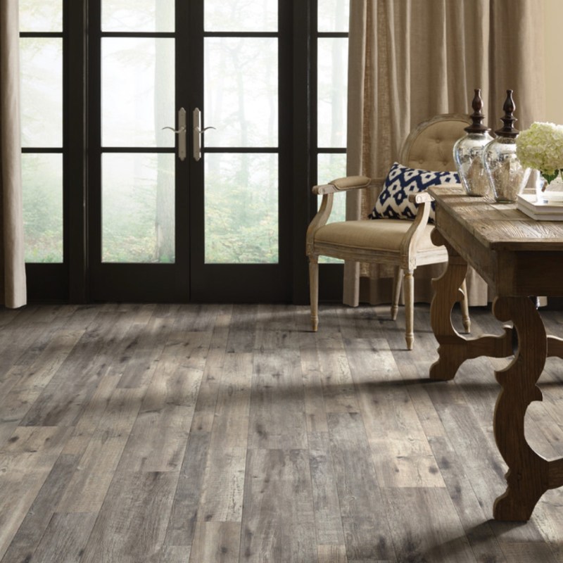 Why choose a Vinyl Sheet Flooring?