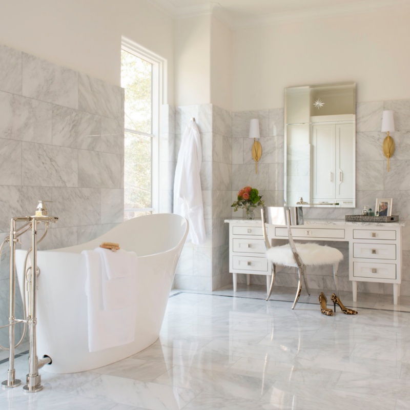 modern marble bathroom