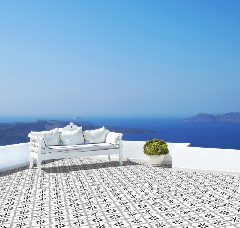 greek inspired patio with porcelain tile