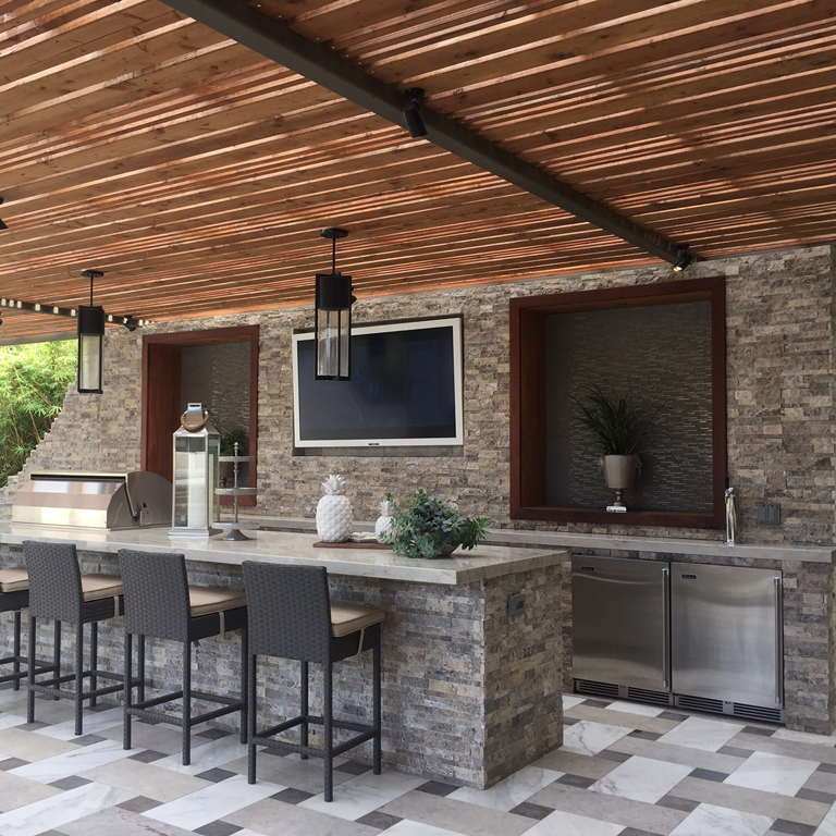 OUTDOOR KITCHEN - Stone Interiors