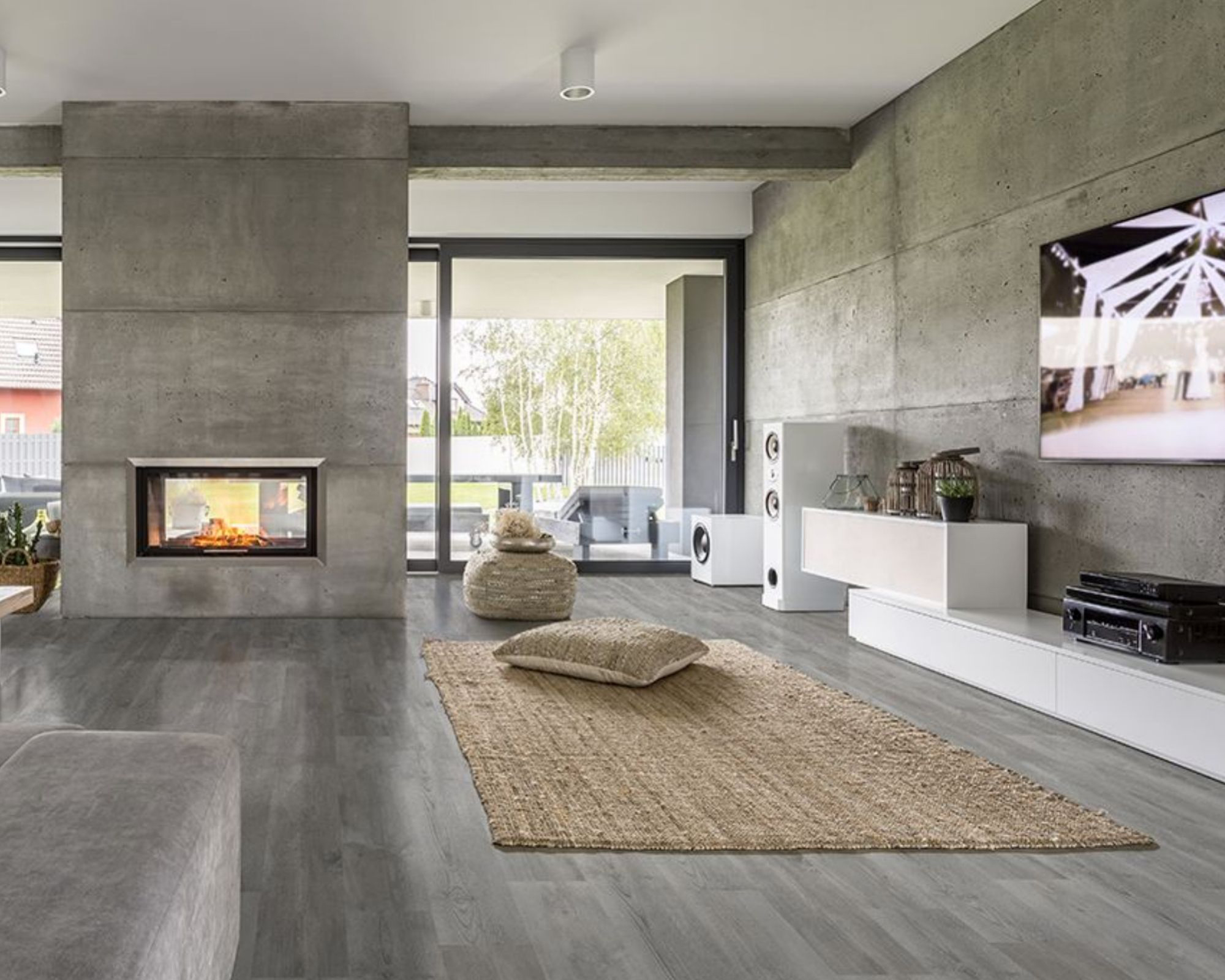 https://cdn.msisurfaces.com/images/blogs/posts/2019/12/featured+image_what+is+rigid+core+luxury+vinyl+flooring_msi+(1).jpg