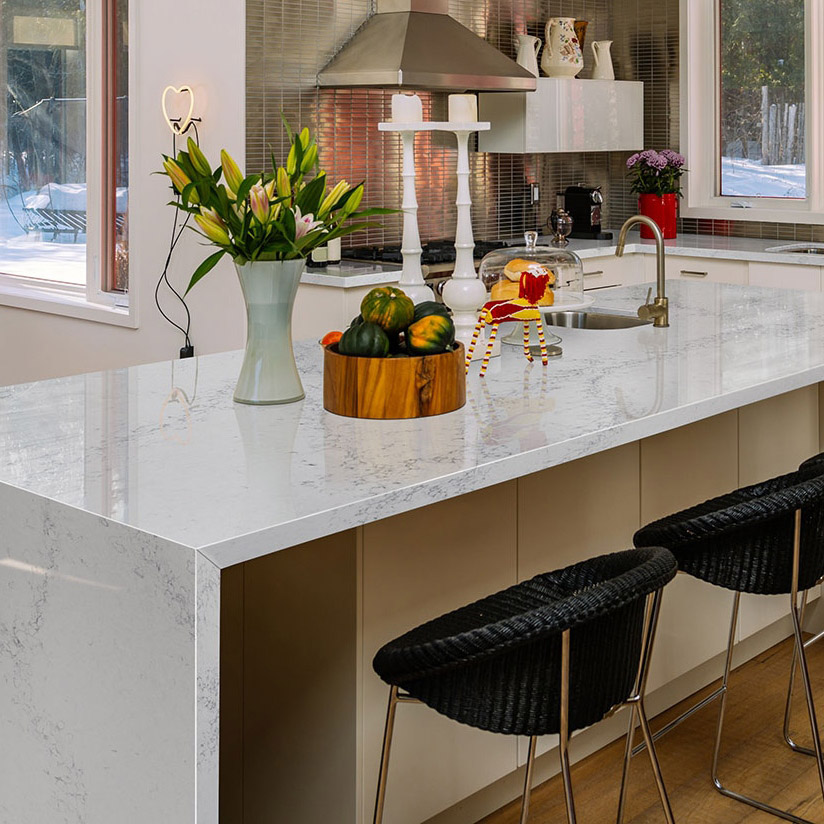 MSI Calacatta Versailles - Quartz Countertops