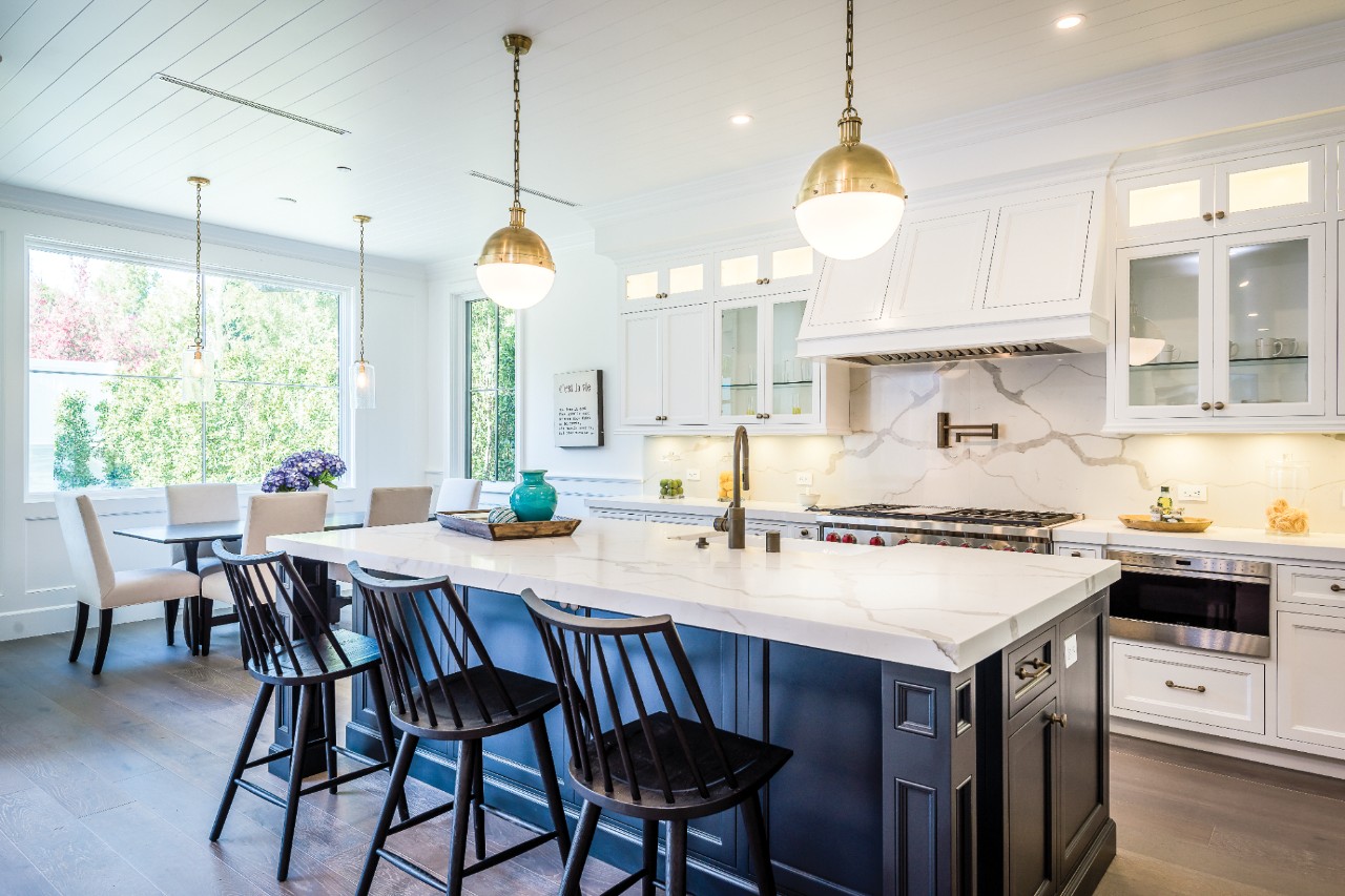 Farmhouse Kitchen with Modern Influences