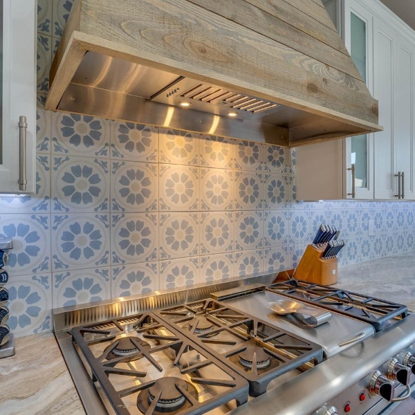 12 Perfect Ideas for Blue Kitchen Backsplashes, Hunker