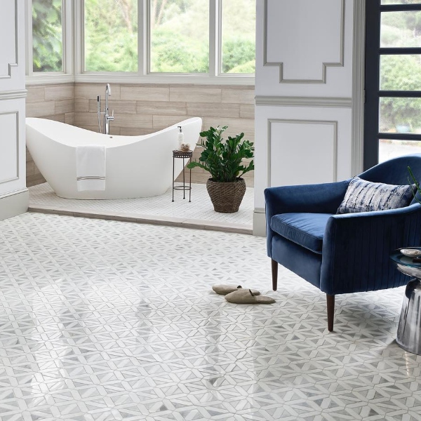 wood look marble tile surrounding modern tub