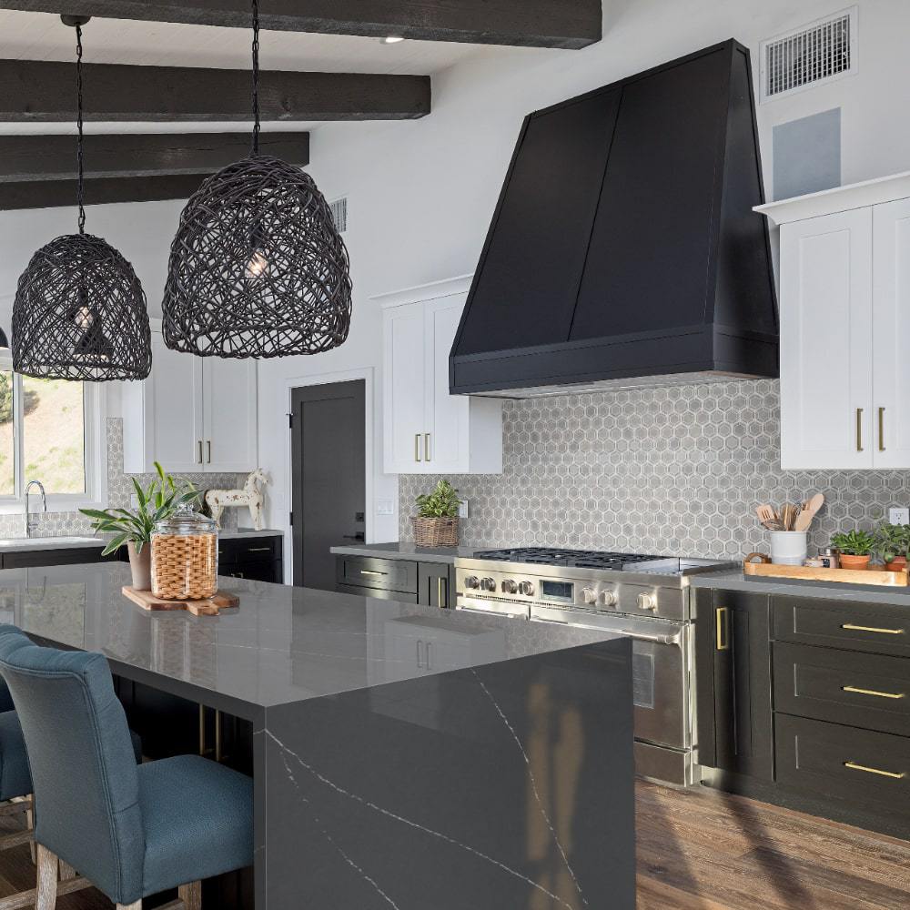 black quartz countertops white cabinets