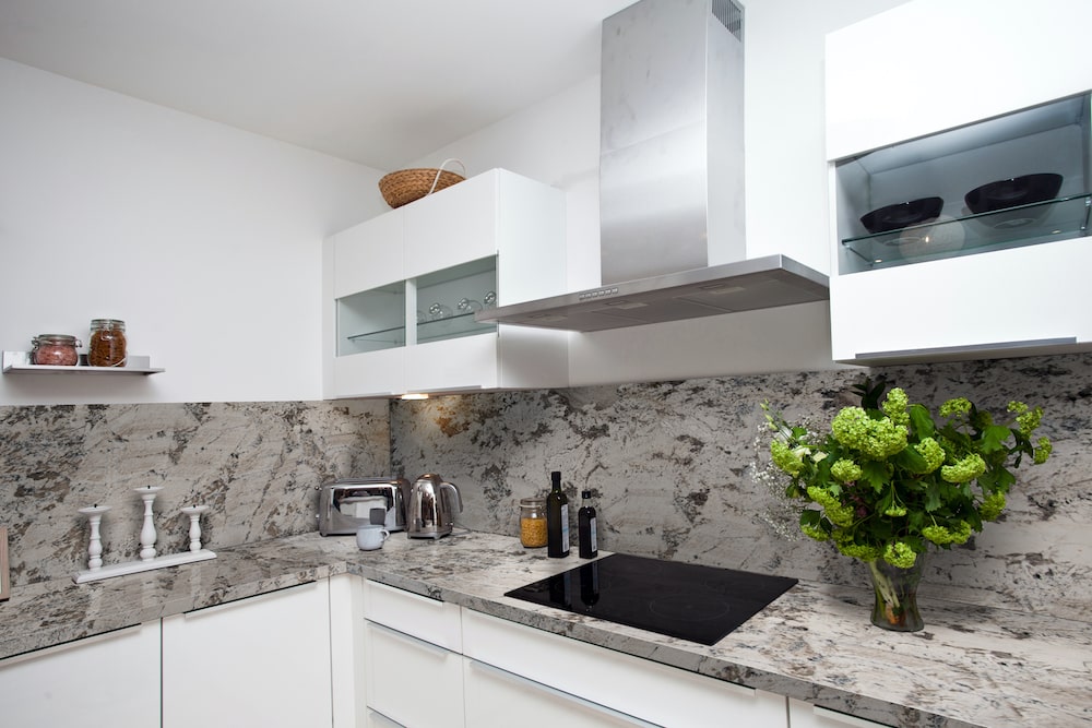 Msi Grey Nuevo Granite Kitchen Counter And Backsplash With White Modern Cabinets Min 