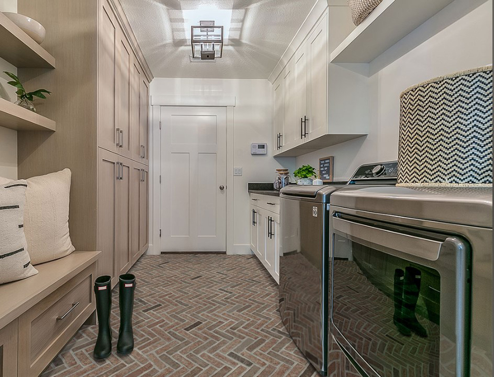 msi-noble-red-clay-brick-herringbone-in-laundry-room