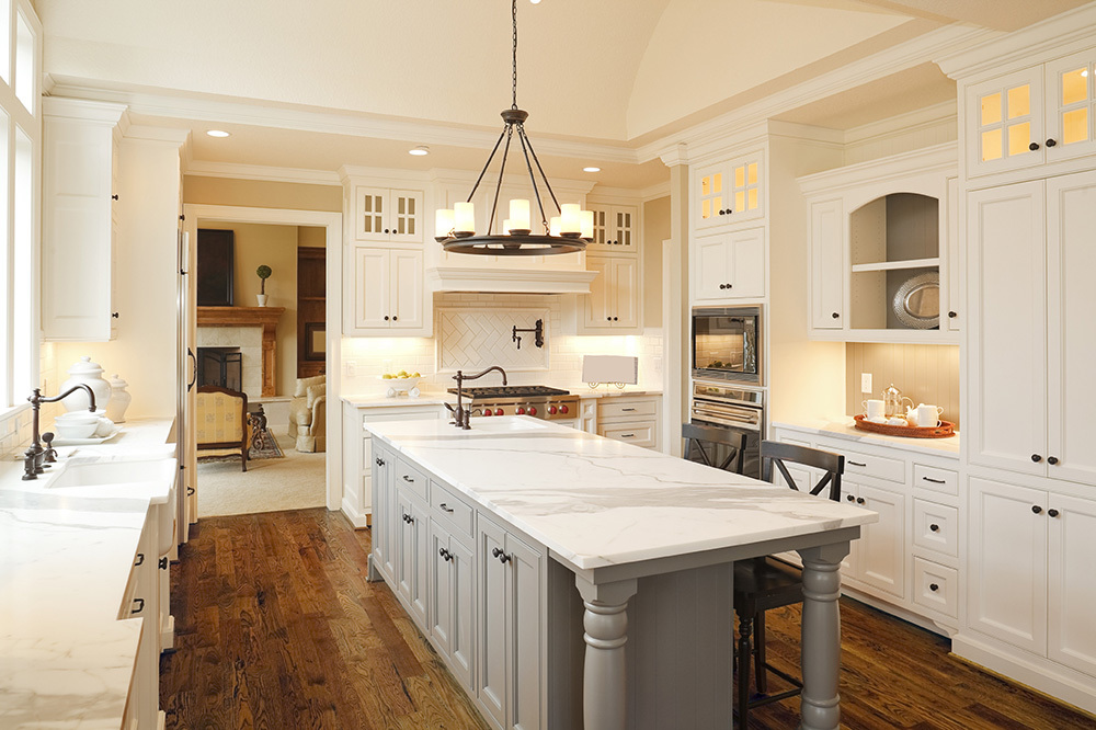 Explore top 5 white marble kitchen countertops!