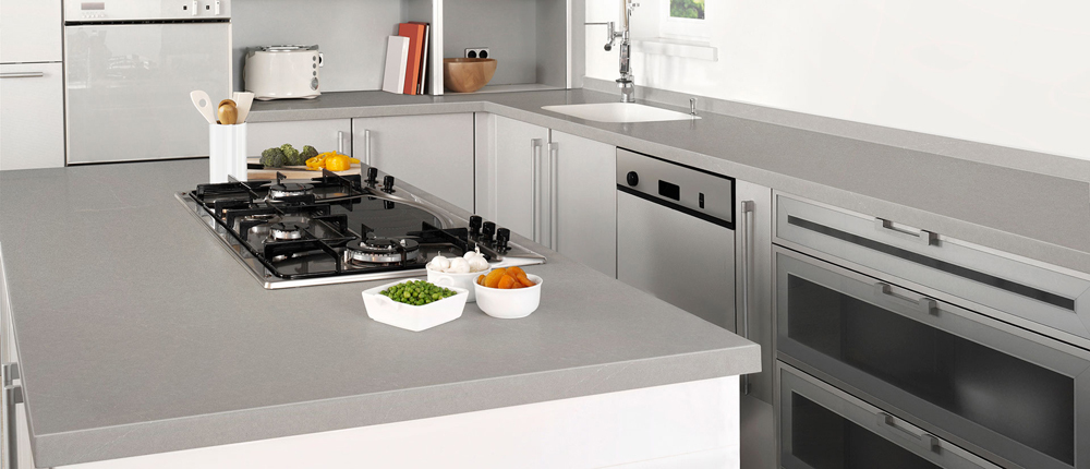 soapstone-mist-concrete-quartz-in-modern-kitchen