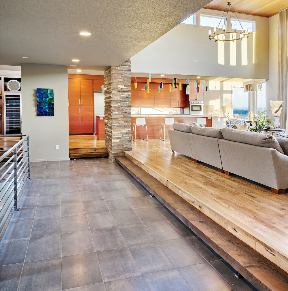 msi-golden-white-stacked-stone-min