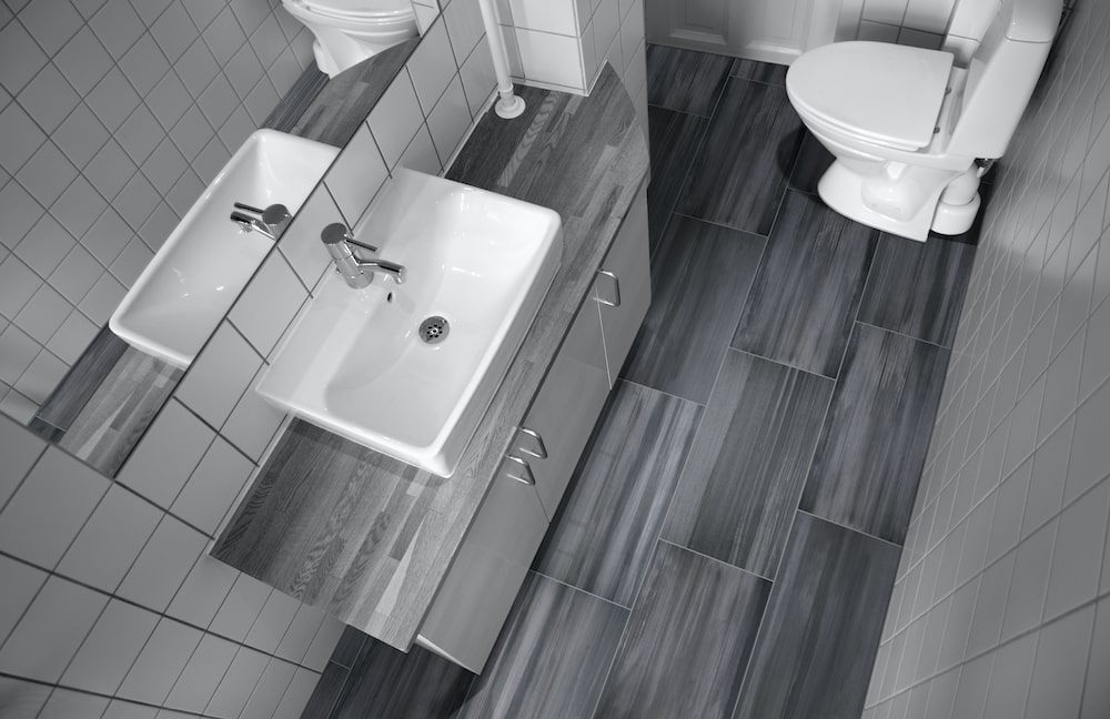 msigraphite-porcelain-tile-bathroom-min