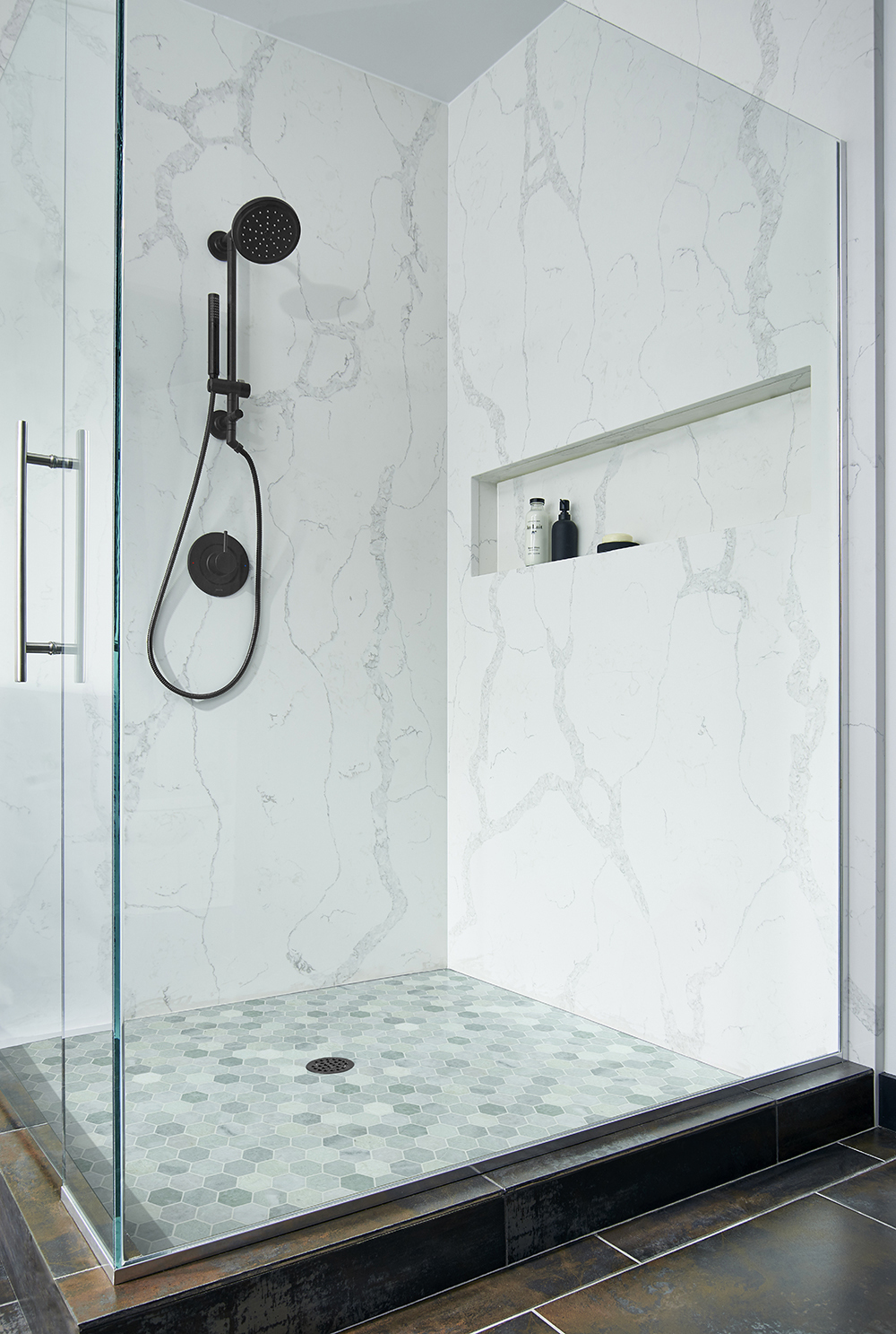 icelandic-green-mosaic-floor-tile