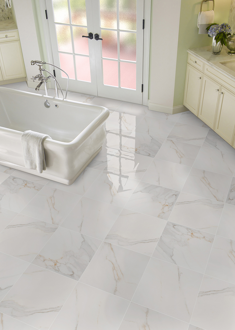 adella-calacatta-porcelain-tile