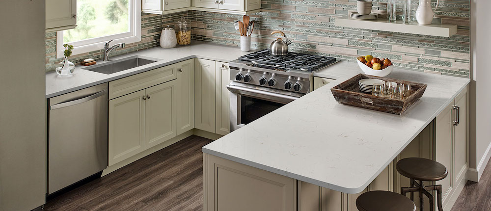 msi-carrara-trigato-quartz-in-kitchen-countertop