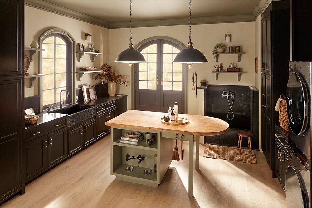 prescott-runmill-isle-luxury-vinyl-planks-in-kitchen