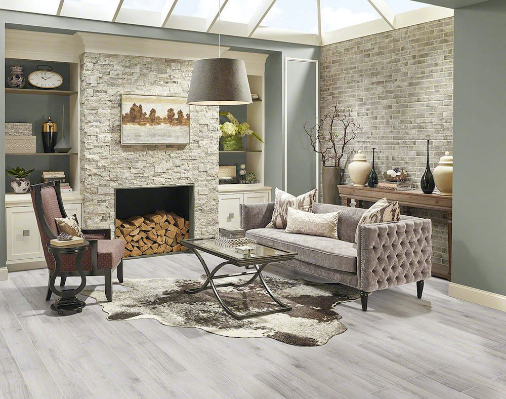 msi-bianco-palmetto-porcelain-tile-in-living-room-floor