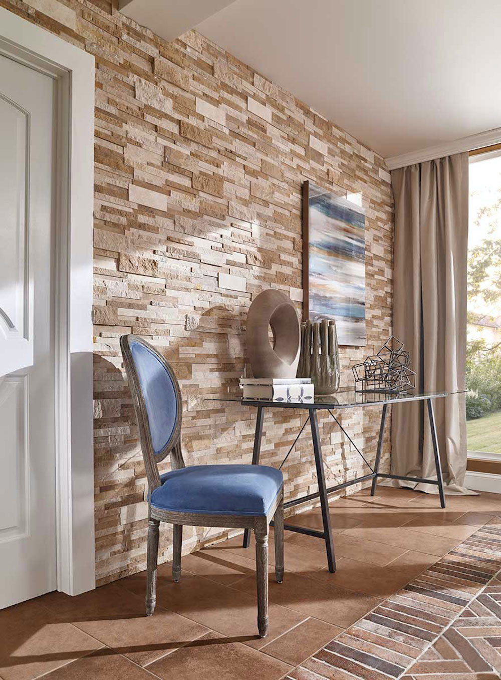 msi-casa-blend-3d-honed-ledger-panels-in-dining-room-wall