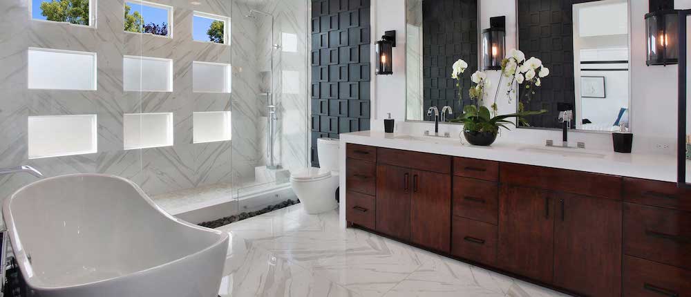 msi-arctic-white-quartz-in-bathroom-countertop