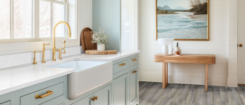 msi-cashmere-carrara-quartz-in-bathroom-countertop