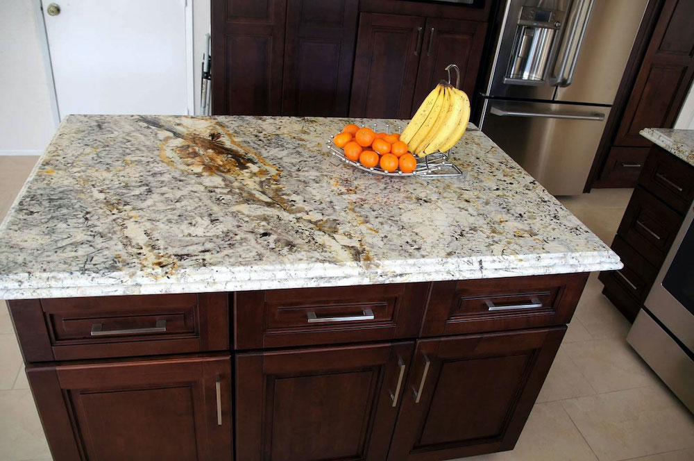 msi-delicatus-granite-in-kitchen-countertop