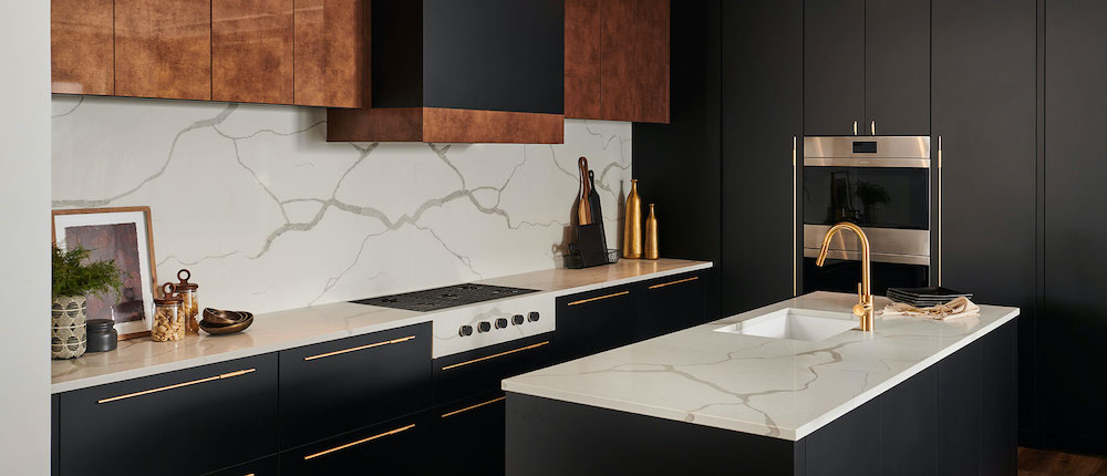 msi-calacatta-classique-quartz-in-kitchen-countertop