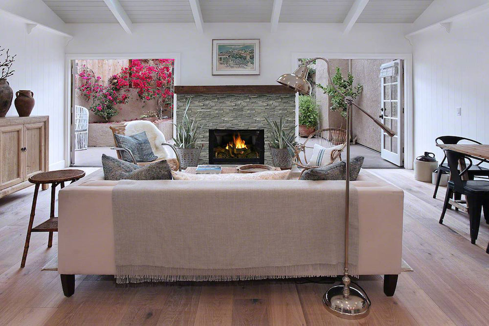 msi-seirra-blue-stacked-stone-in-fireplace