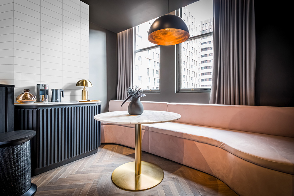 metro-white-ceramic-hotel-wall-tile