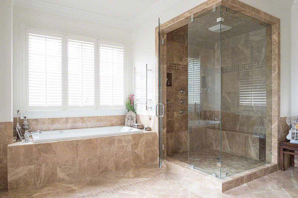 msi-emperador-light-marble-in-shower