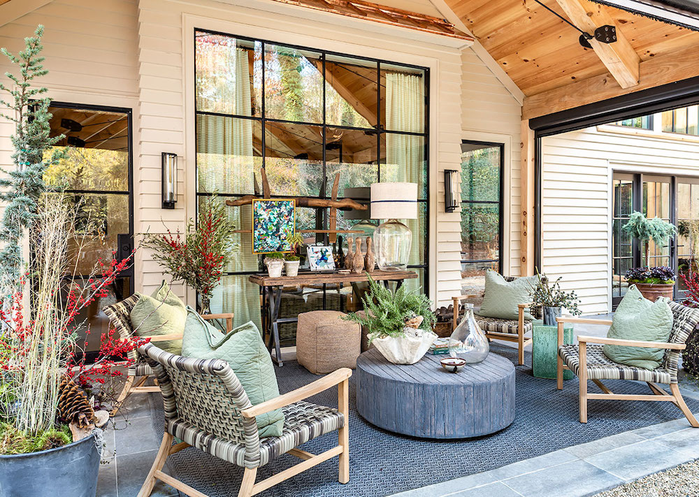 msi-quarzo-gray-arterra-pavers-in-patio-