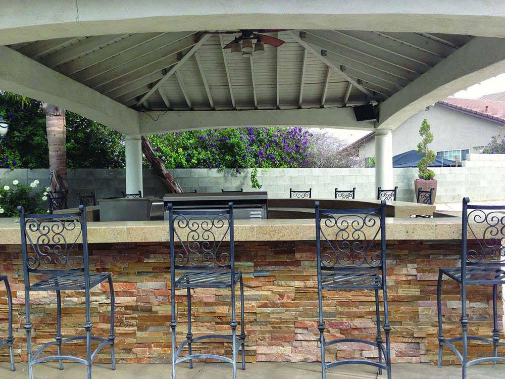 msi-golden-white-ledger-panels-in-outdoor-bar