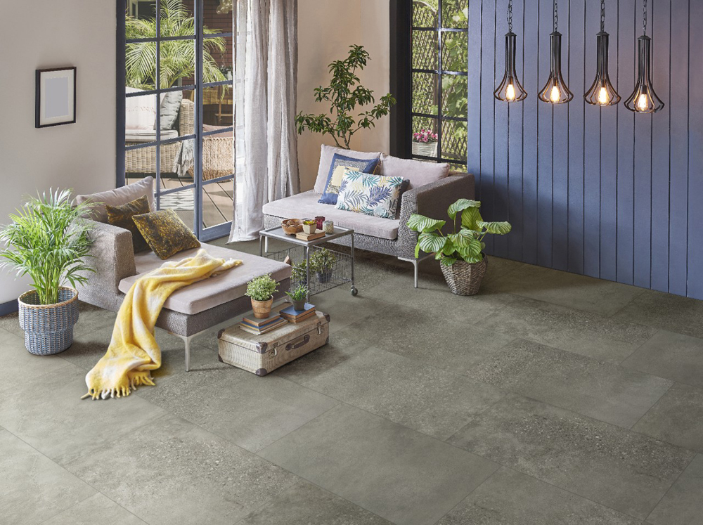 traktion-calypso-graphite-porcelain-tile-concrete-look