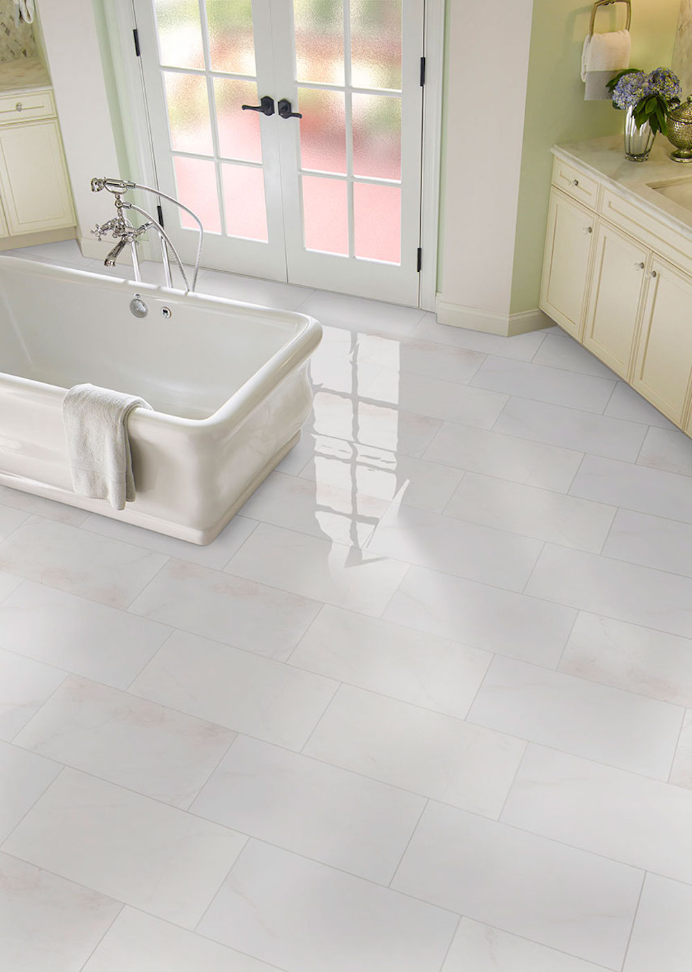 msi-bianco-dolomite-marble-oversized-tile-in-bathroom