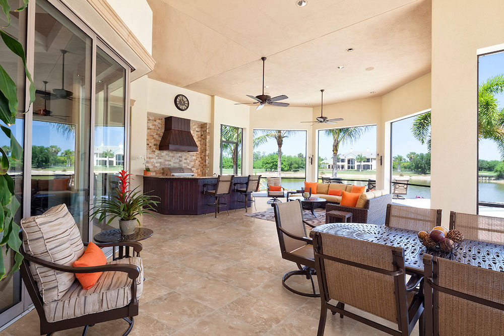 msi-durango-cream-oversized-travertine-in-patio-