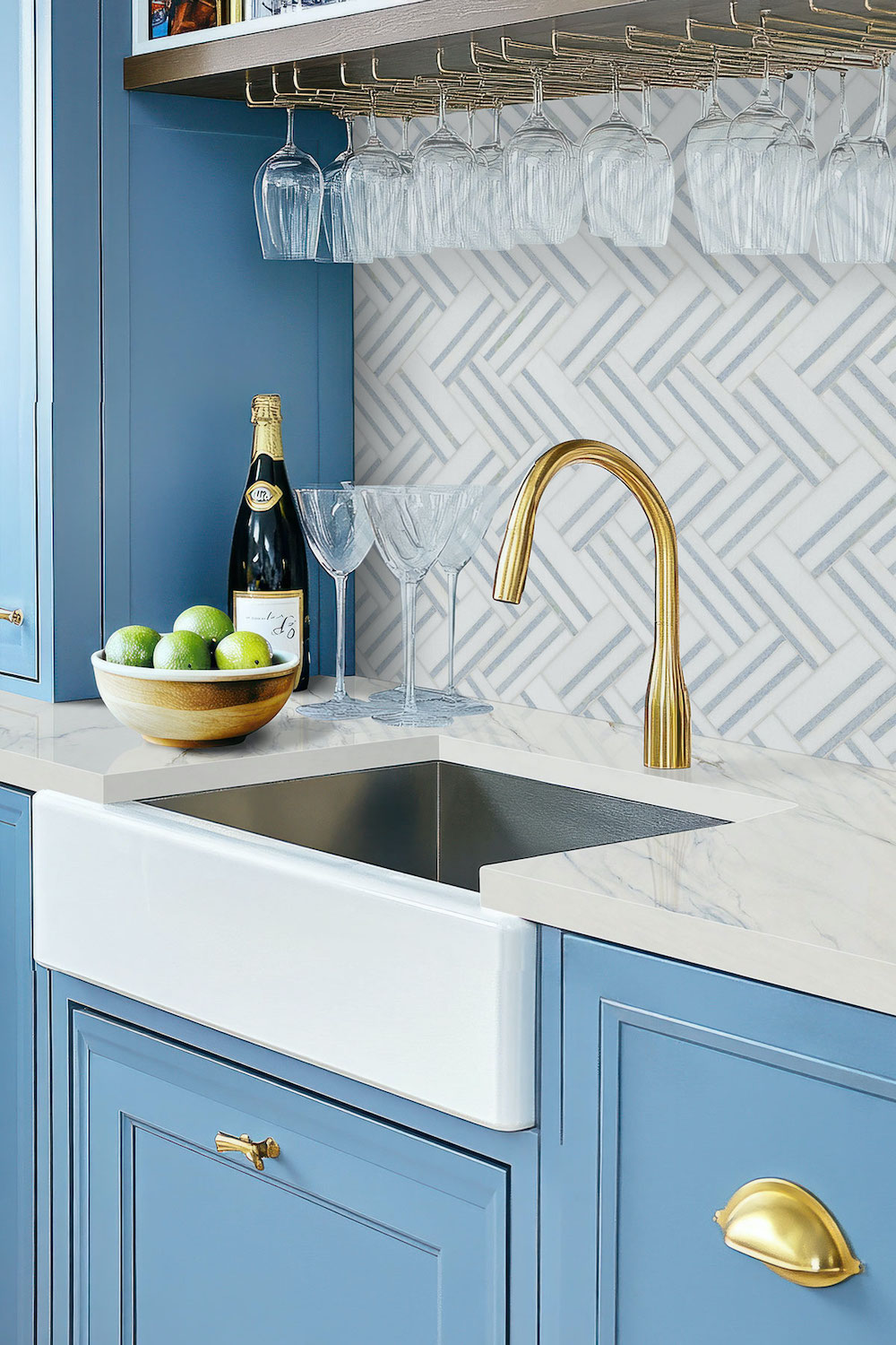 msi-azula-linea-polished-in-kitchen-bar-backsplash