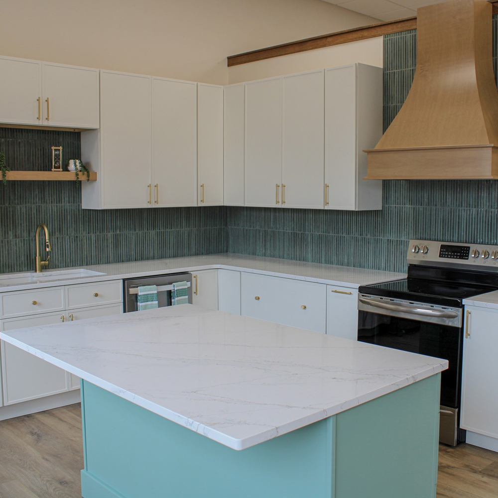 calacatta-viraldi-and-gems-caraibi-on-ig