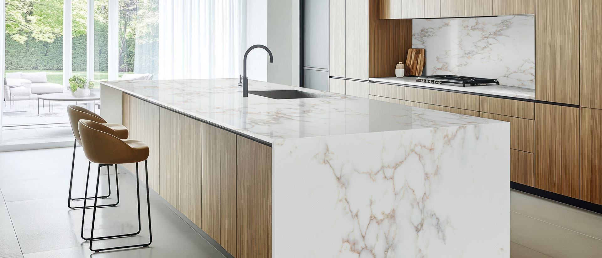 msi-calacatta-cinela-quartz-kitchen-countertop