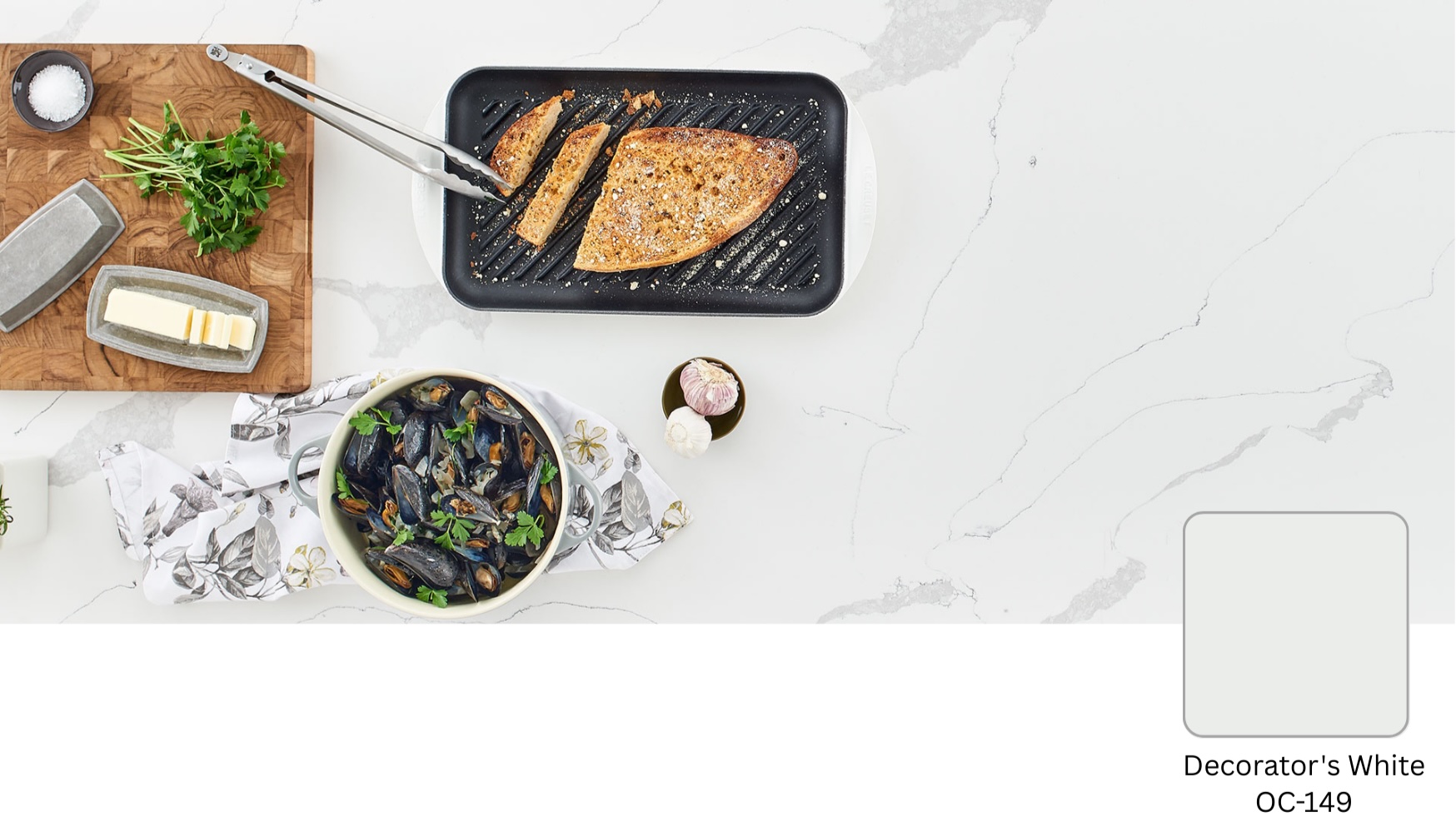 msi-calacatta-leo-quartz-in-kitchen-countertop