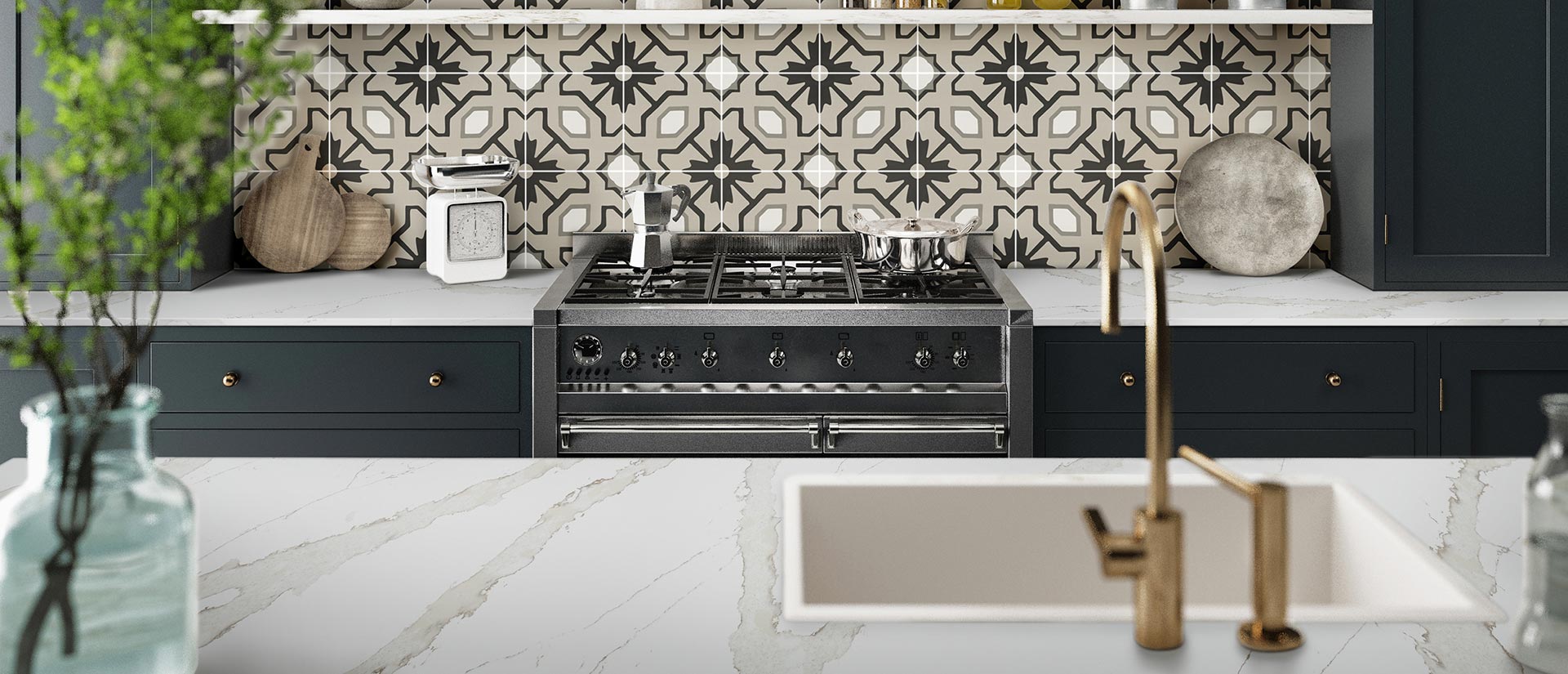 msi-calacatta-goa-quartz-in-kitchen-with-backsplash