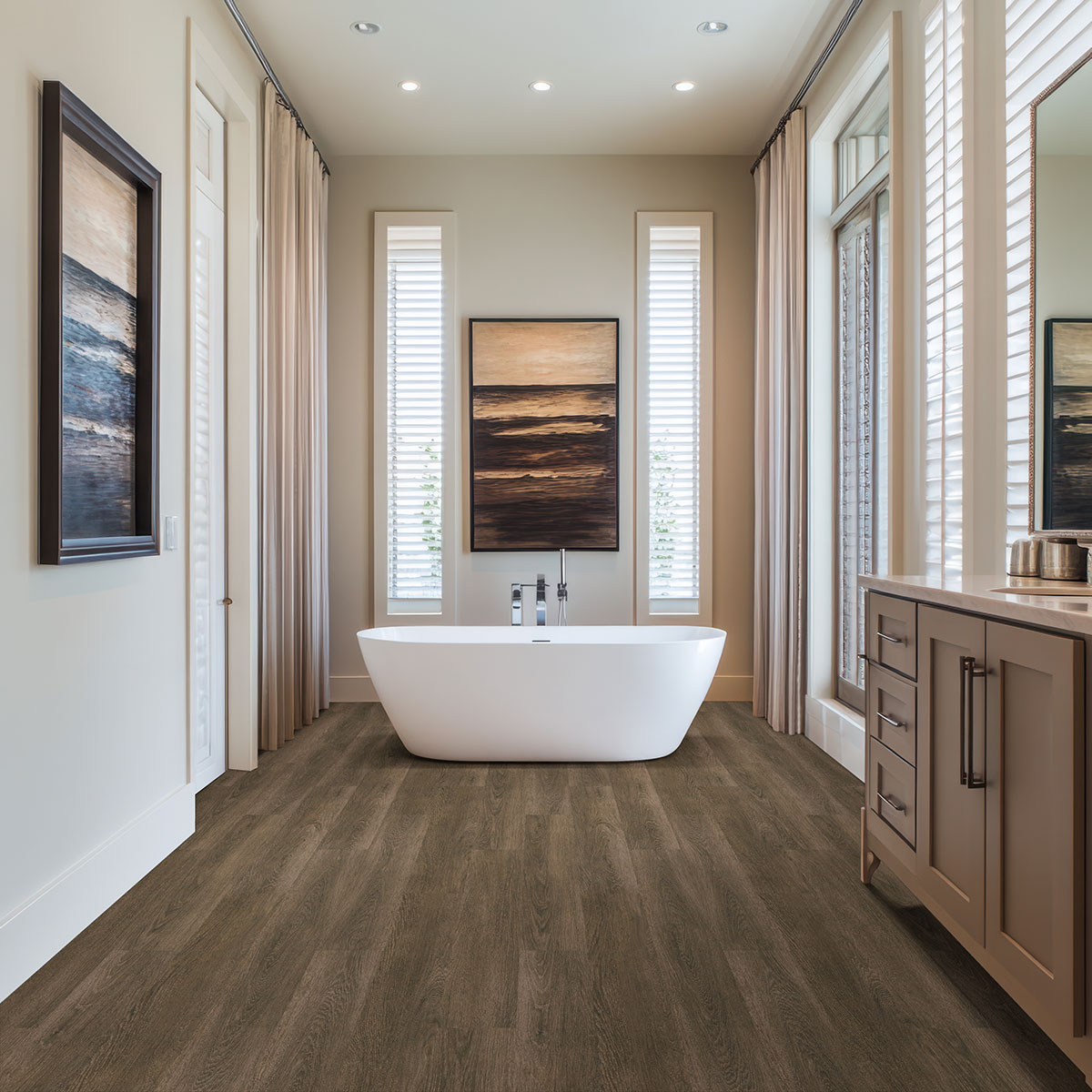 msi-acclima-louis-hill-luxury-vinyl-plank-flooring-in-bathroom