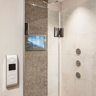 shower with wall tile