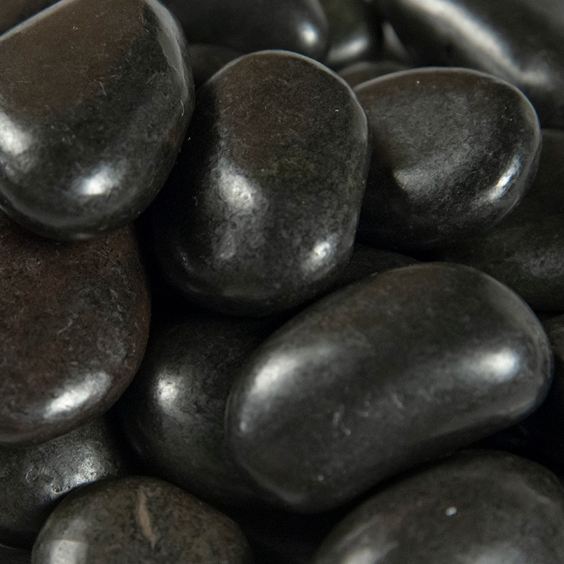 Black Super Polished Pebbles Detail