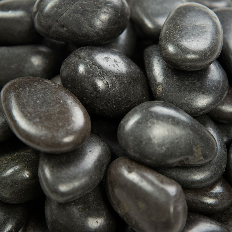 Black Polished Pebbles Iso