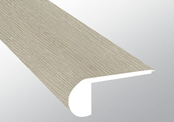 HONEY BELLA OAK - FLUSH STAIRNOSE