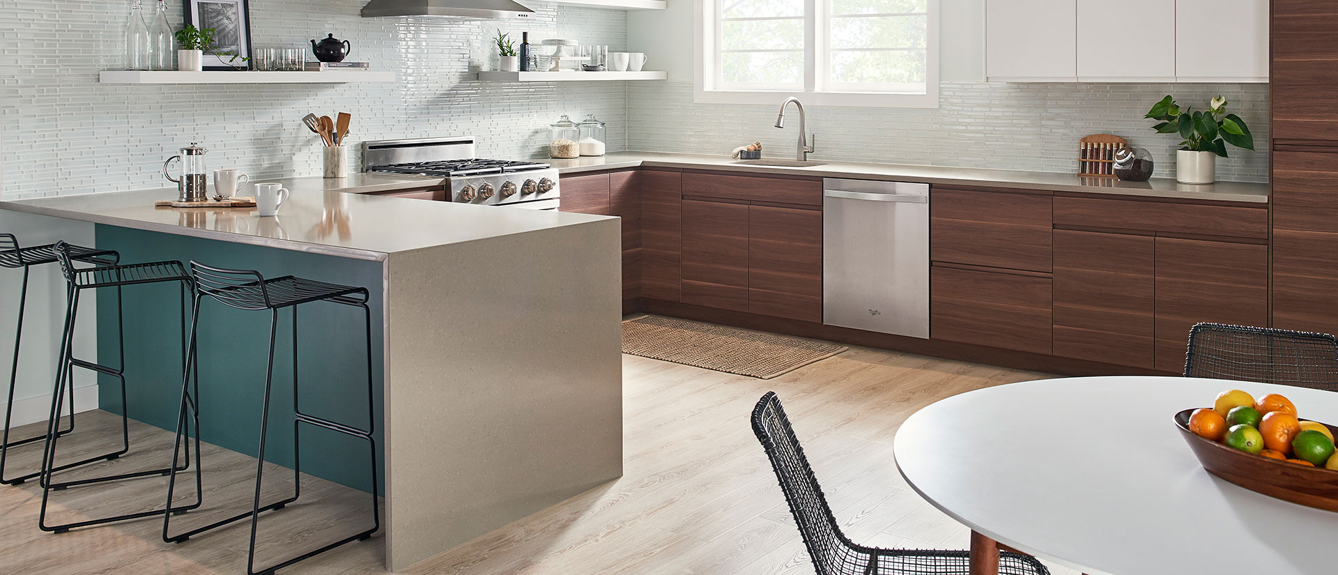 Concerto Quartz countertop in a modern and minimalist kitchen