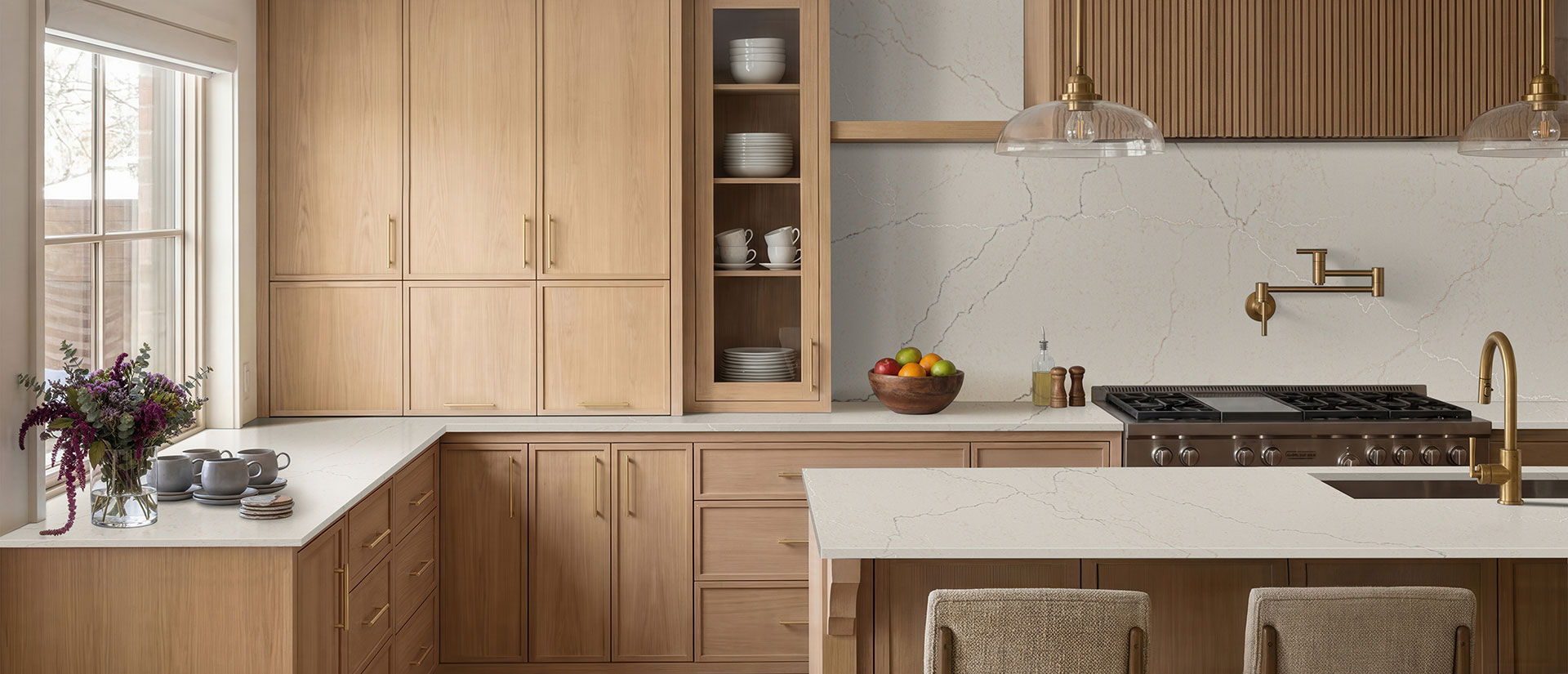 q-premium-natural-quartz-countertops-miraggio-taj-kitchen-1696-alt-02.jpg