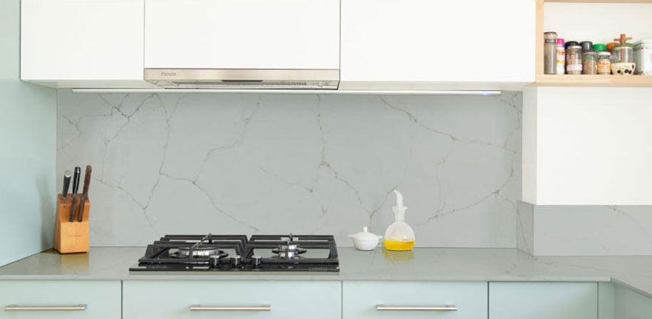Calacatta Laza Marble Look Quartz